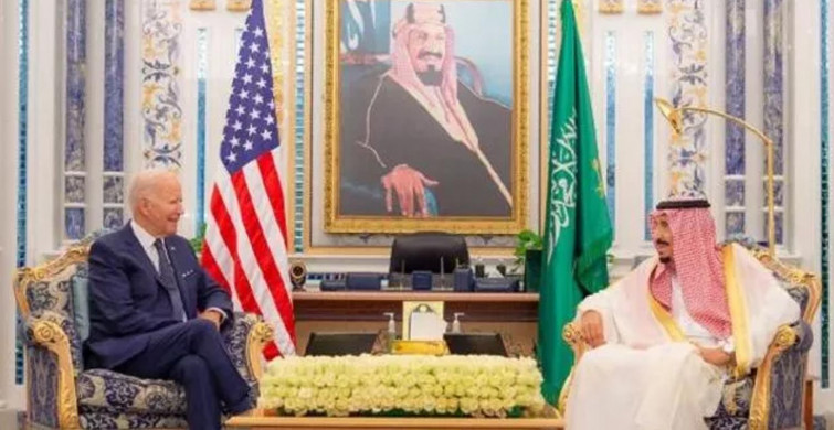 Dünya bu buluşmayı konuşuyor! ABD Başkanı ve Suudi Arabistan Kralı Selman bir araya geldi!