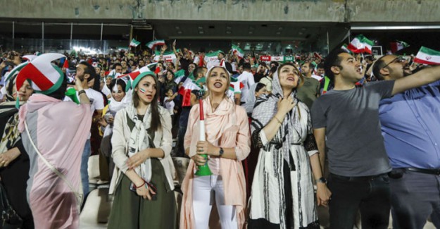 Dünya Kupası İran’daki 37 Yıllık Yasağı Kaldırttı! 