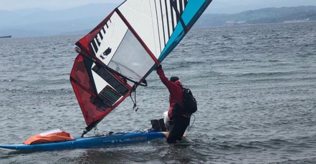 Dünya Turuna Çıkan 45 Yaşındaki Norveçli, Sörf Tahtasıyla Sinop’a Ulaştı