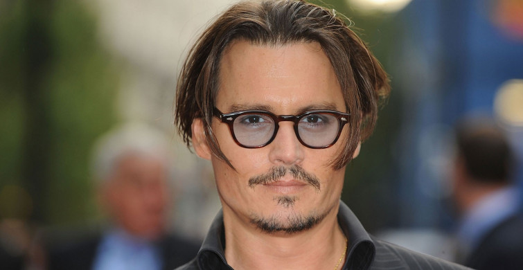 Dünya yıldızı Johnny Depp’e ne oldu? İntihar mı Etti? İşte detaylar…