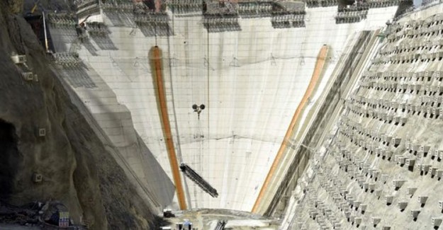 Dünyanın En Yüksek 3. Barajı Olacak Olan Yusufeli Barajı 115 Metreye Ulaştı 