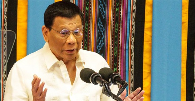 Duterte'den Eski Emniyet Müdürü'nün Vizesini İptal Eden ABD'ye Tehdit