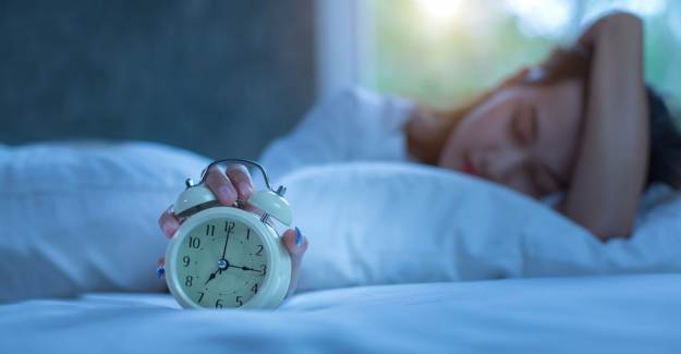 Düzensiz Uyku Aşının Etkisini Azaltıyor