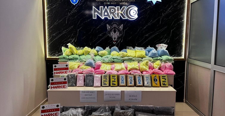 Edirne'de Kapıkule Sınır Kapısı'nda 230 kilogram uyuşturucu yakalandı