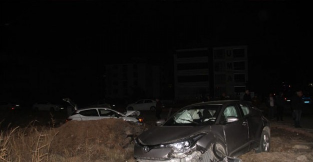 Elazığ'da Korkunç Kaza! 4 Yaralı
