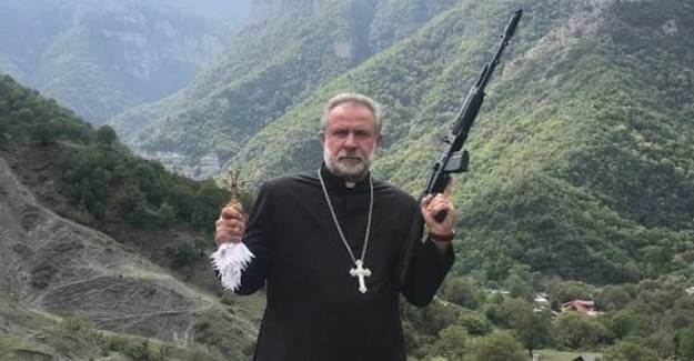 Eli Silahlı Ermeni Papaz Kayboldu!