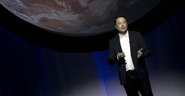 Elon Musk: Dünya Yok Olmadan Mars'a Yerleşmeliyiz