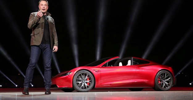 Elon Musk Tesla'yı Türkiye'de Piyasaya Çıkaracağını Açıkladı