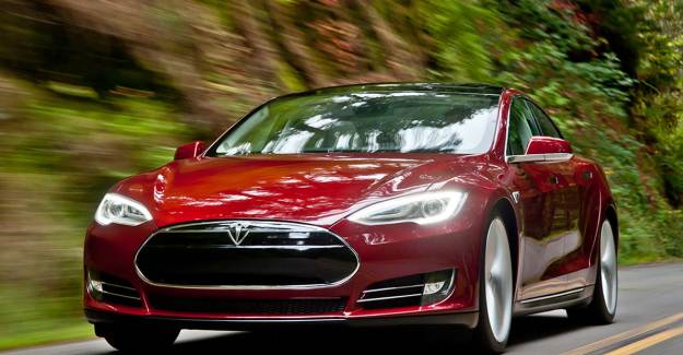 Elon Musk'tan Berlin'de İnşa Edilecek Tesla Fabrikası Paylaşımı