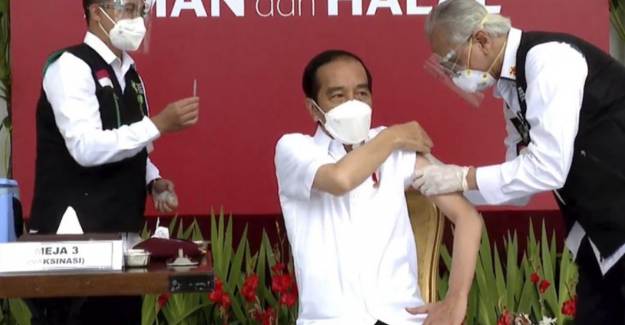  Endonezya Devlet Başkanı Koronavirüs Aşısı Oldu!