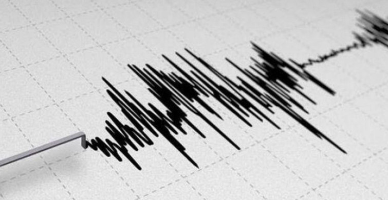 Endonezya'da 6,6 büyüklüğünde deprem: Tsunami riski var!