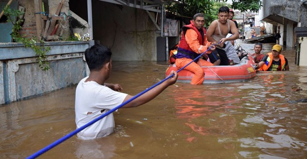 Endonezya'daki Sel Faciası, Bölge Sakinleri Tahliye Edildi