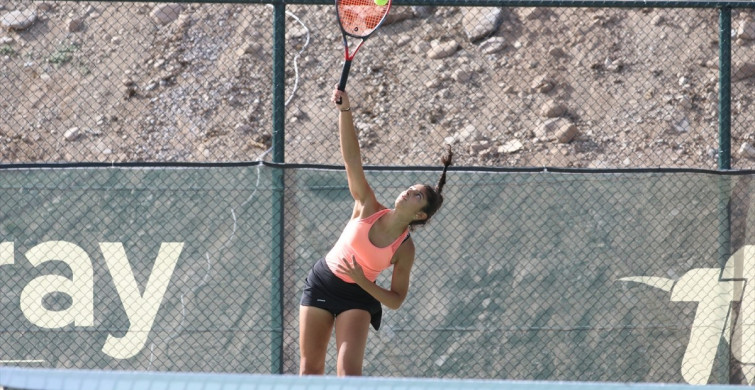 Erciyes'te ITF Uluslararası Tenis Turnuvası Heyecanı