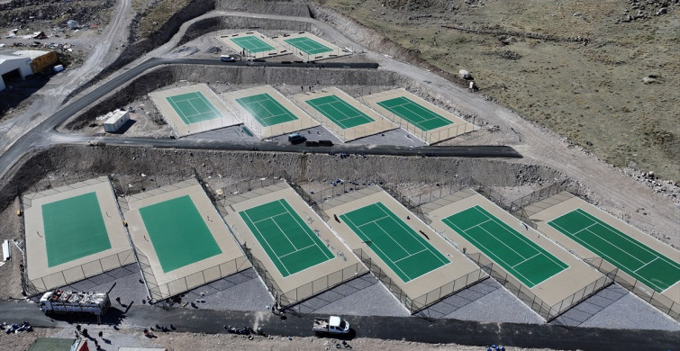 Erciyes Dağı'nda 12 Yeni Tenis Kortu ile Sporcu Yetiştirilecek