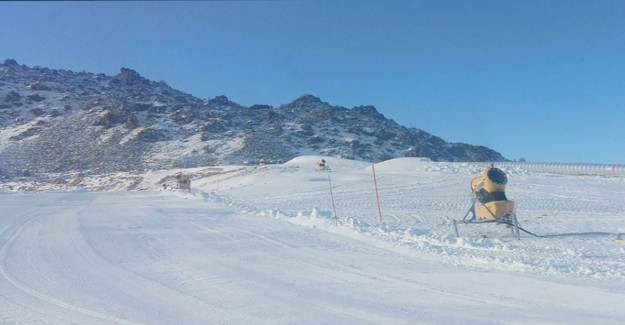 Erciyes'te Kayak Sezonu Açıldı