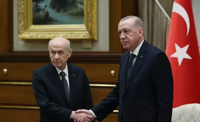 Erdoğan ile Bahçeli'nin Beştepe'deki görüşmesi başladı