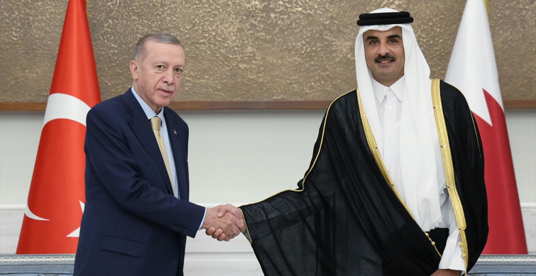 Erdoğan Katar Emiri ile telefonda görüştü: ‘‘İslam dünyası birlik içinde olmalı’’