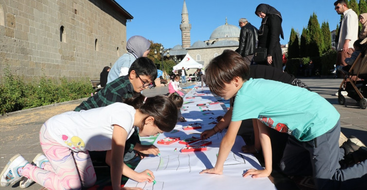 Erzurum'da Sağlık Çalışanları Gazze İçin 47. Kez Yürüdü