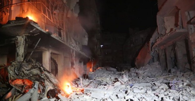 Esed Rejimi İdlib'te Sivilleri Vurdu