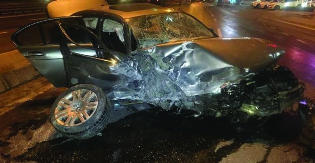 Esenyurt'ta Trafik Kazası; 4 Kişi Yaralandı