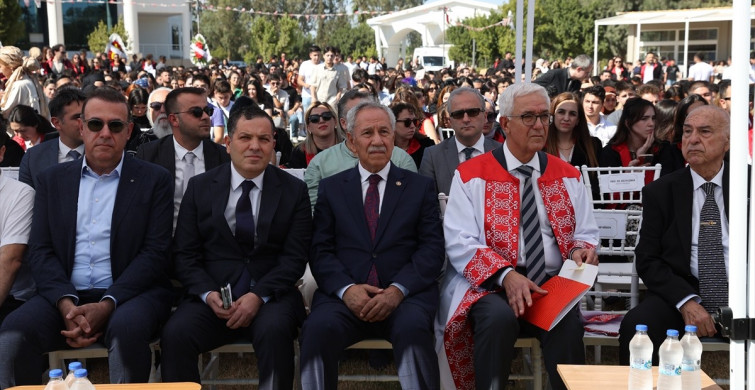 Eski TBMM Başkanı Bülent Arınç'tan Belek Üniversitesi'nde Dış Politika Vurgusu