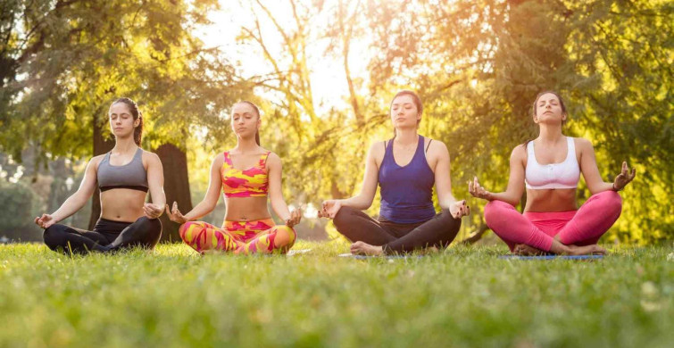 Eskişehir'de akıl almaz olay! Parkta yoga yapan kadınlar CİMER'e şikayet edildi