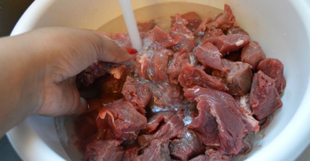 Et Nasıl Yıkanır? Etin Kanı Nasıl Temizlenir?