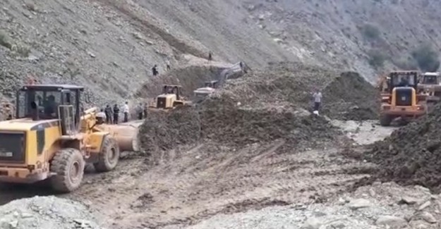 Fas'ta Toprak Kayması Faciaya Yol Açtı: 15 Ölü