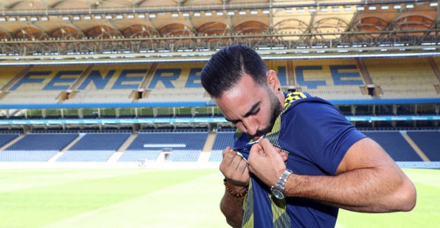 Fenerbahçe, Fransız Stoper Adil Rami'yi KAP'a Bildirdi!