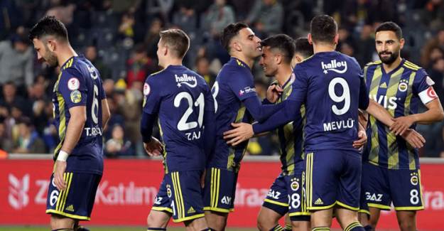 Fenerbahçe'de Bir Yıldız Daha FIFA'ya Gitti