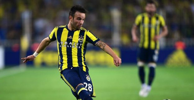 Fenerbahçe'de Valbuena İle Aykut Kocaman Arasındaki Sorun Hala Aşılamadı!