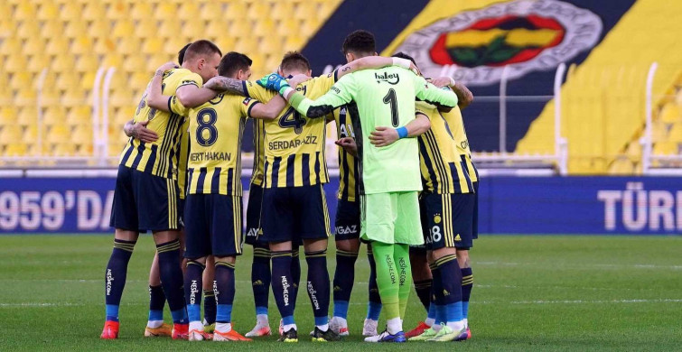 Fenerbahçe’nin kaç puanı var? Fenerbahçe şampiyon olabilir mi? FB şampiyonluk ihtimali