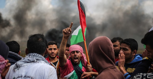 Filistin Protesto Gösterilerine Devam Ediyor
