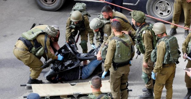 Filistinli, İsrail Askerini Bıçakladıktan Sonra Öldürüldü