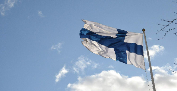 Finlandiya’dan dikkat çeken karar: Kutsal kitaplar açık alanlarda yakılamayacak