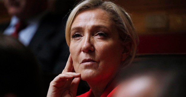 Fransa'da Aşırı Sağcı Partinin Lideri Le Pen: 2022'de Aday Olacağım