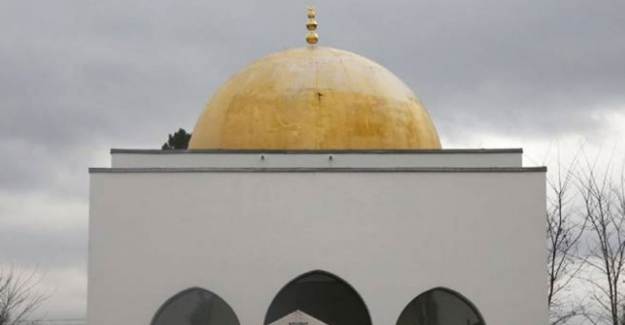 Fransa'da Bir Camiye Kundaklama Girişimi