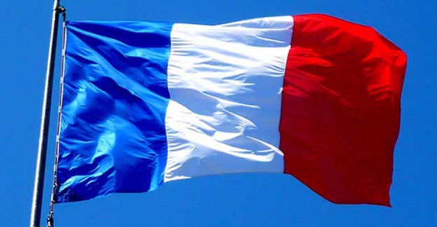 Fransa'dan Kritik Karar! Tekrar Uzatıyor