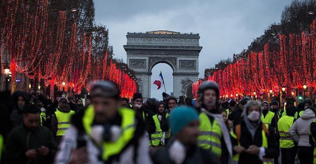 Fransa'dan Sert Yasa Kararı: Cezalandırılacaklar