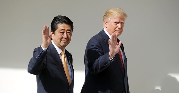 G7 Zirvesi'nde Trump ve Abe Görüşme Sağladı