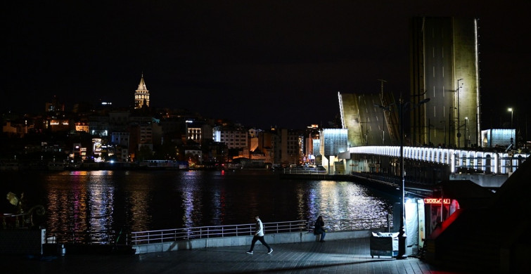 Galata ve Atatürk Köprüleri Bakım Çalışmasıyla Gece Süresince Trafiğe Kapandı