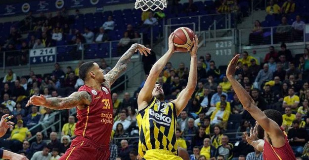 Galatasaray, Deplasmanda 9 Senenin Ardından Fenerbahçe Beko'yu Yendi!