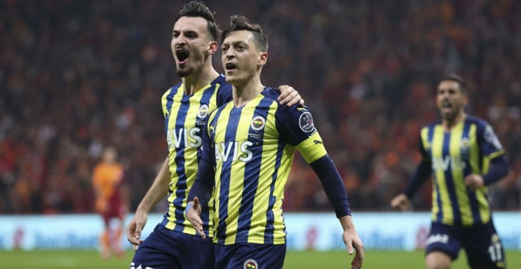 Galatasaray Derbisinin Ardından Fenerbahçeli Mesut Özil'den Dikkat Çeken Açıklamalar!