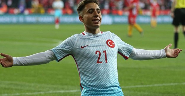 Galatasaray Emre Mor'u KAP'a Bildirdi