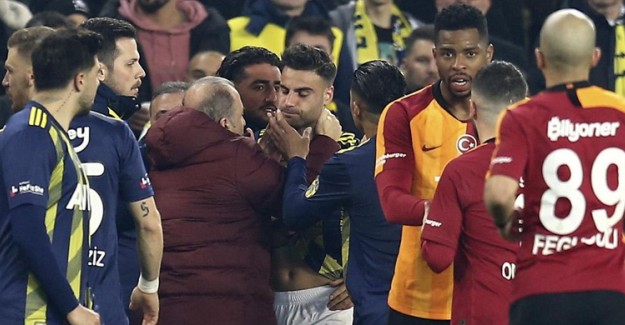 Galatasaray - Fenerbahçe Derbisine Sevk Yağmuru!