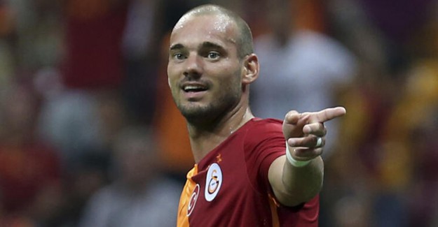 Galatasaray, Futbolu Bırakan Sneijder'e Teşekkür Etti