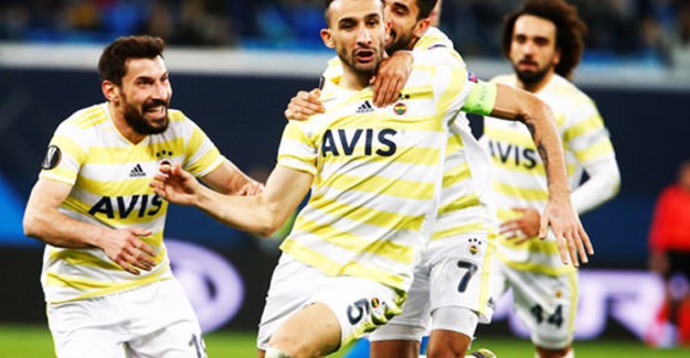 Galatasaray ile Anlaşan Şener Özbayraklı Profilinden Fenerbahçe'yi Sildi