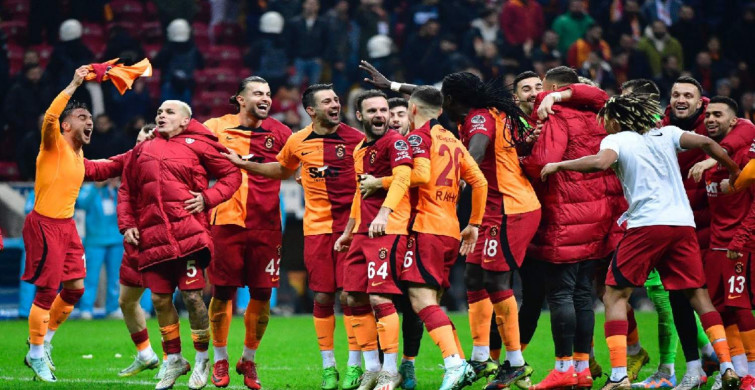 Galatasaray ilk veda gerçekleşti: Oyuncu Süper Lig’de kalıyor