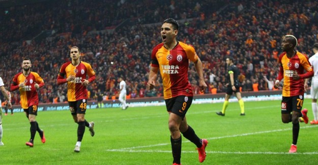 Galatasaray Keskin Viraja Giriyor!