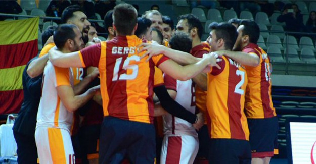 Galatasaray Lige İyi Başladı!